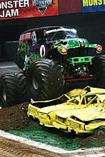 MONSTER JAM